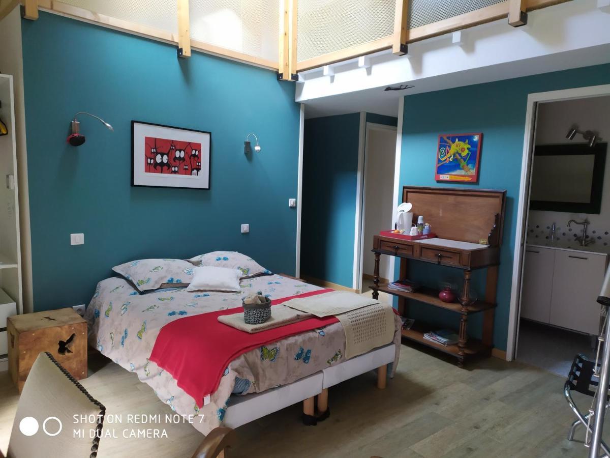 Le Nid D'Hirondelles Bed & Breakfast Perthes-en-Gatinais Ngoại thất bức ảnh